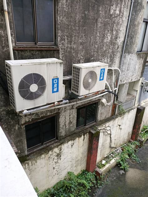 室外機 窗戶